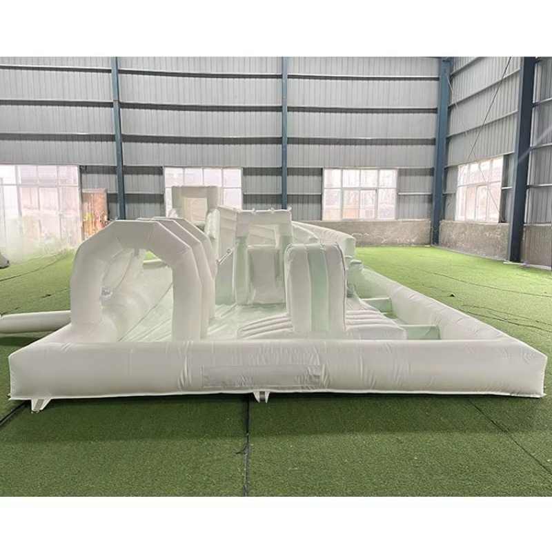 White inflatable water enterta - Power Tools Rental recension och pris